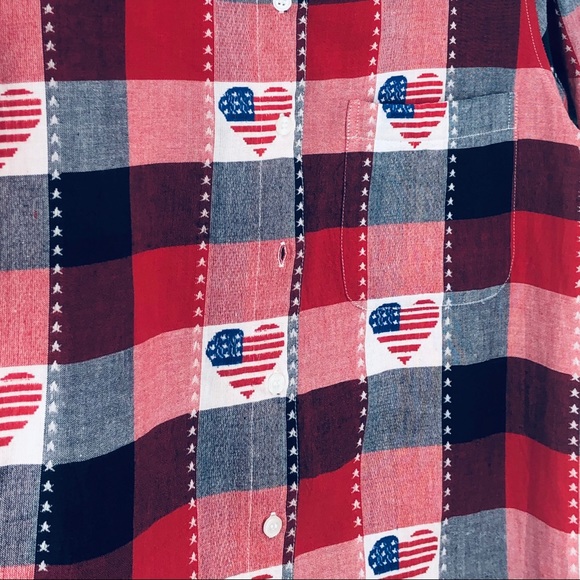 Womens Shirt Short Sleeve Button Red White Blue sz Medium - Picture 9 of 9